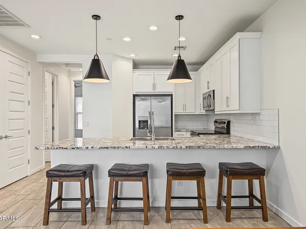 4643 S GLACIER --, Mesa, AZ 85212