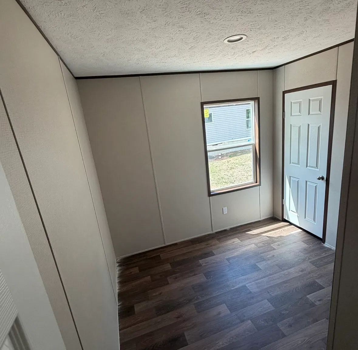4 bed, 1280 sqft, $995 — Photo 4