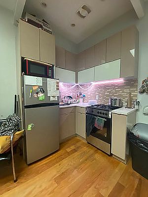 1st image of 162 Woodward Ave APT 2L