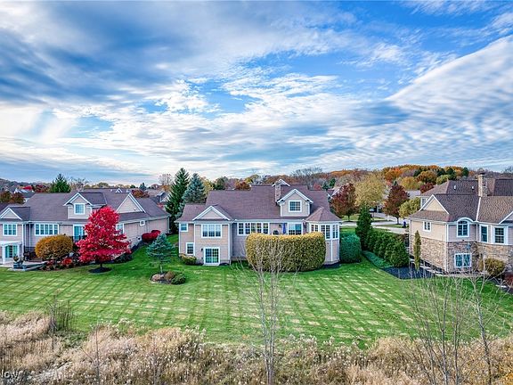 4th image of 37276 Wexford Dr