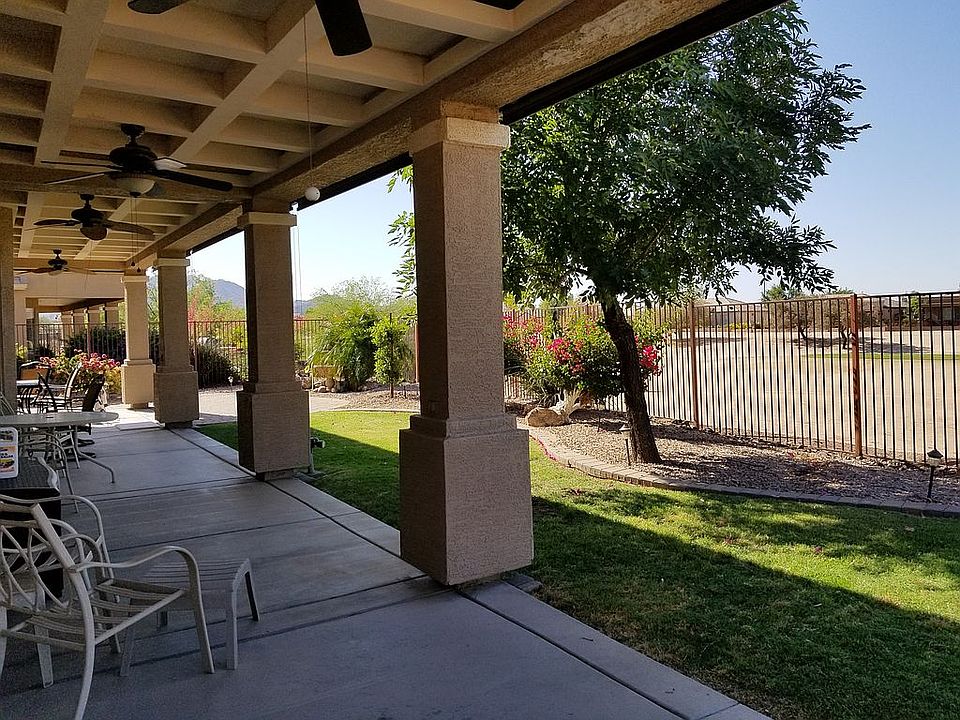 2nd image of 3709 E Peach Tree Dr
