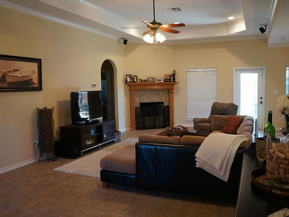 5th image of 4114 Bridgett Dr