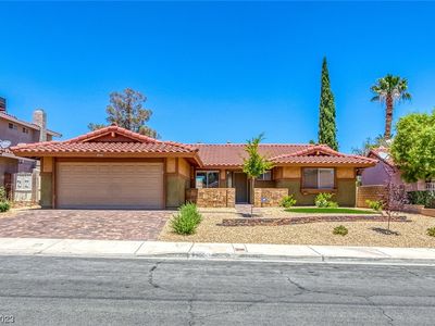 8900 Napoli Dr, Las Vegas, NV, 89117