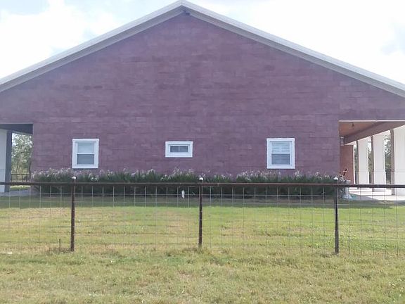 4th image of 104 Melissa Ln