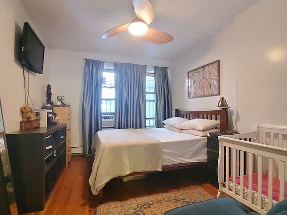 5th image of 218 W 137th St #1