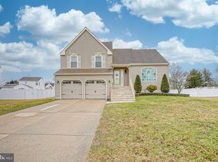 6 Winners Cir, Glassboro, NJ 08028