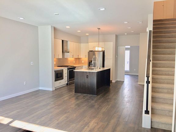 4th image of 13963 NE 15th Ct