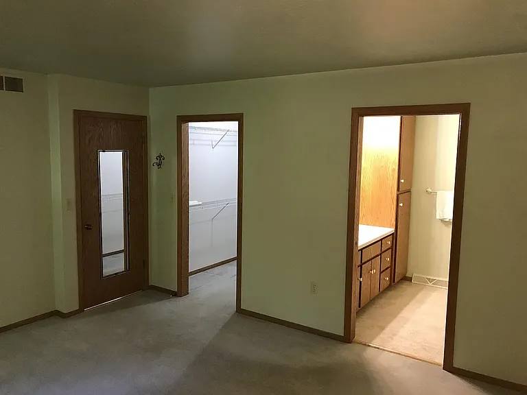 4400 State Highway 57 — Photo 12