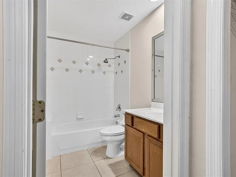 8506 Saint Marino Blvd — Photo 41