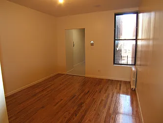 Rented by Nachman Weingarten, LREB