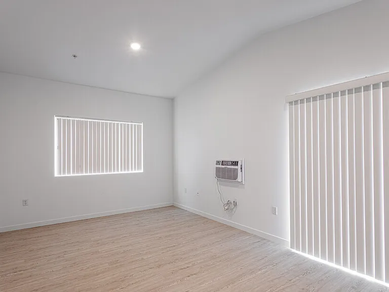 The Monika Apartments — Photo 12