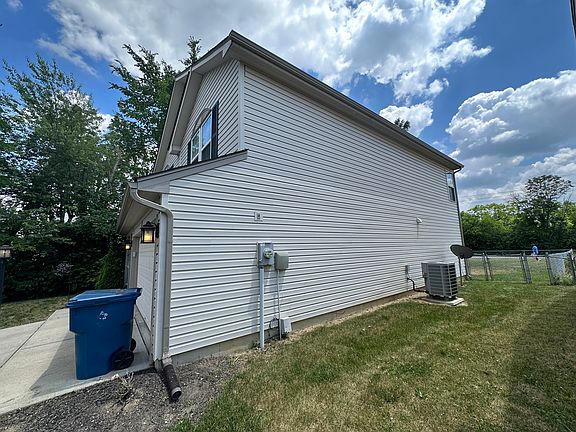 3rd image of 11503 Water Birch Dr