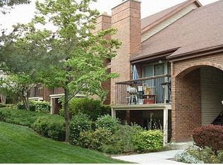 8156 Cottonwood Hills Ct, Sandy, UT 84094