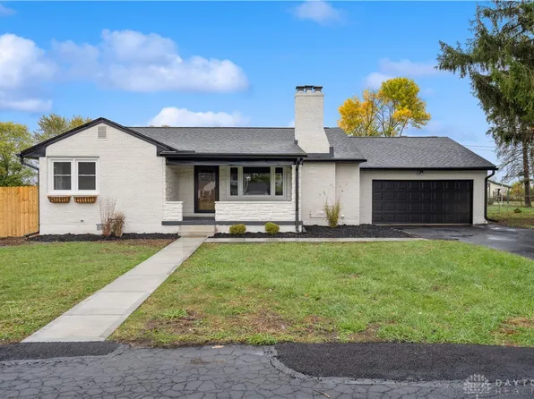 7015 Peters Rd, Tipp City, OH 45371