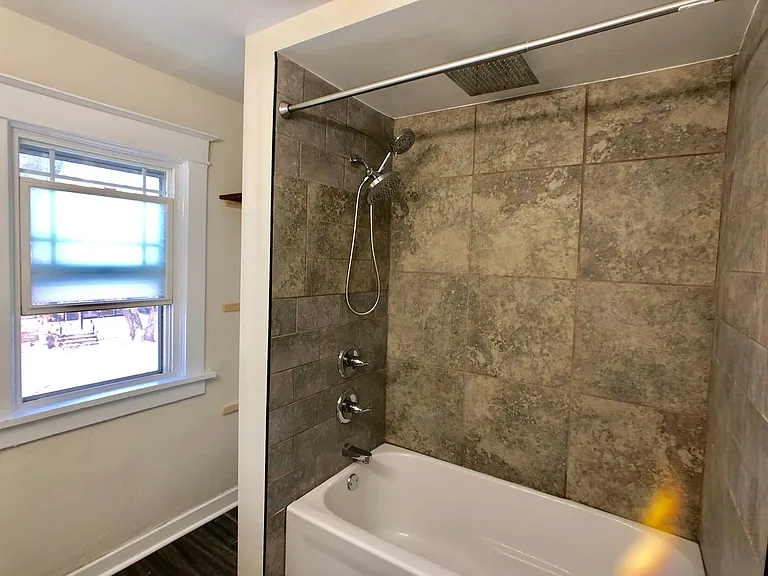 802 Camburn Ct SE — Photo 10