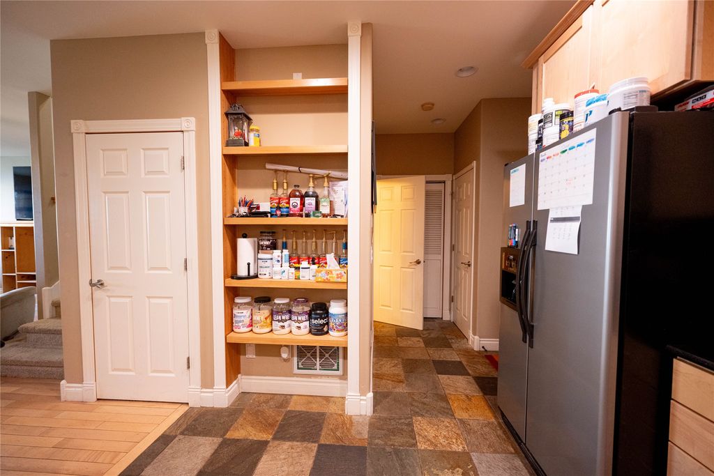 2565 Overlook Blvd, Helena, MT - More
