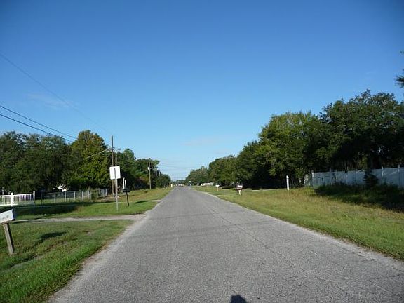 3rd image of 8203 Fletcher Country Estates Dr