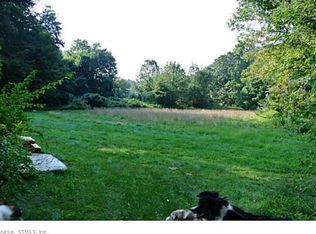 15 Tower Hill Rd, Clinton, CT 06413