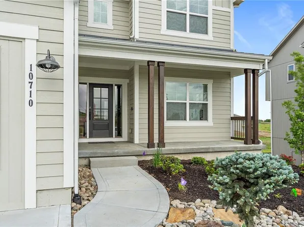 10710 N Holly St, Kansas City, MO 64155