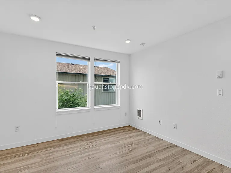Tabor Terrace — Photo 24