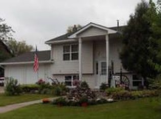 812 13th St N, Breckenridge, MN 56520