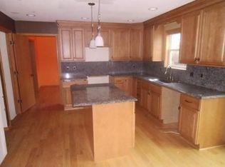 3655 Kennsington Square Rd, Sturtevant, WI 53177