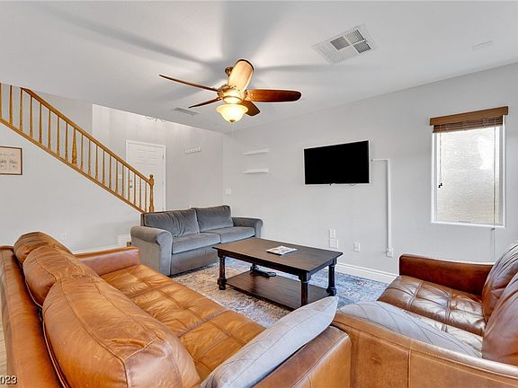 5th image of 6522 Blessed Thistle Ave