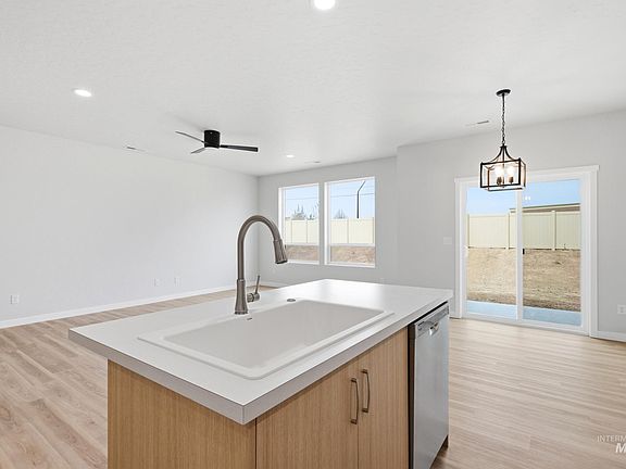 6th image of this home