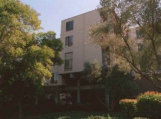 360 N North Cir #201, Walnut Creek, CA 94596