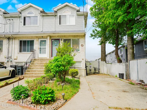 128 Bruckner Ave, Staten Island, NY 10303
