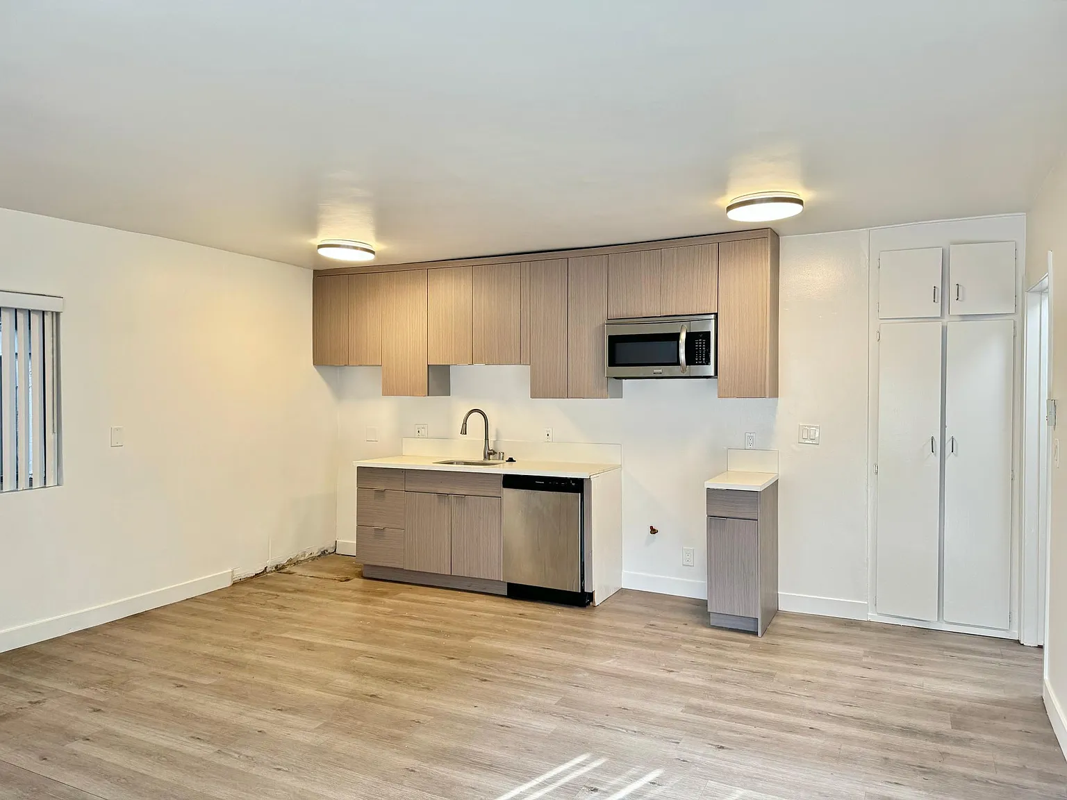 1 bed, 550 sqft, $1,900 — Photo 4