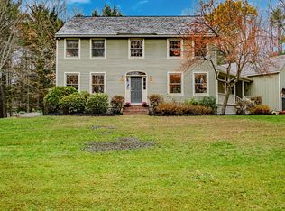 12 Glenview Rd, Cumberland, ME 04021