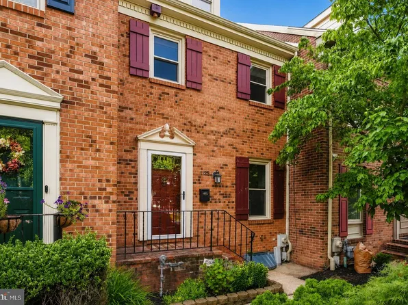 1125 N Broom St, Wilmington, DE 19806