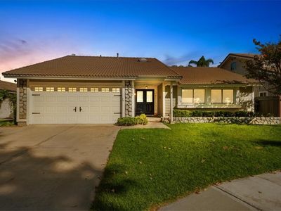 1210 Country Pl, Redlands, CA, 92374