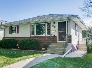 4025 Washington St NE, Columbia Heights, MN 55421