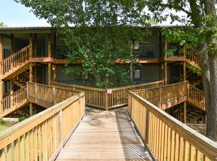 437 Notch Ln BUILDING 16-8, Reeds Spring, MO 65737