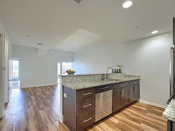 3rd image of 231 State St Unit 603
