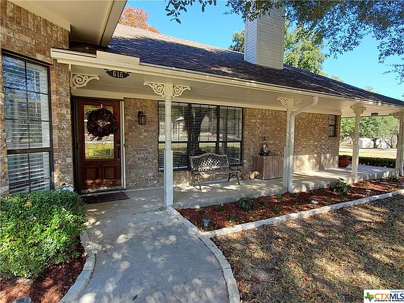 3rd image of 616 Mesquite Fls