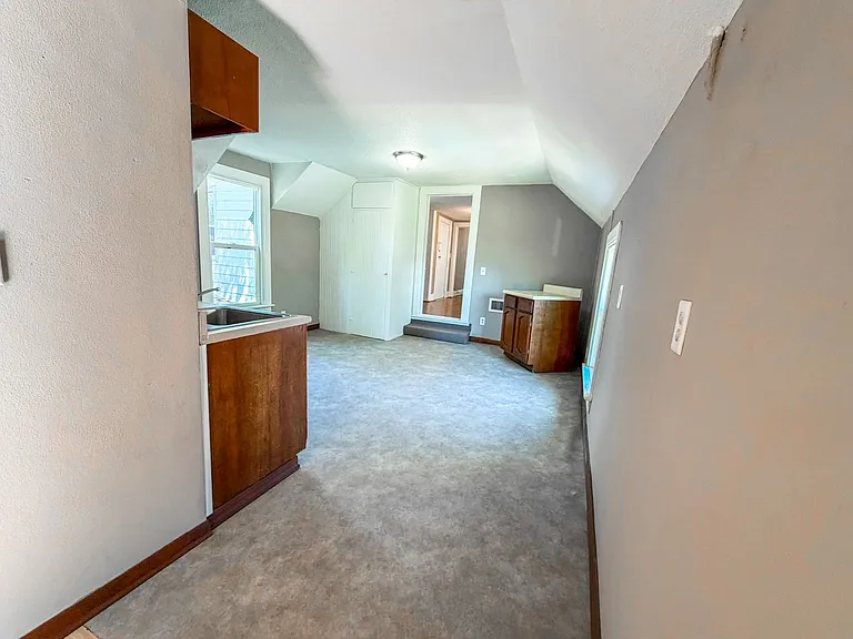 1710 Market St — Photo 5