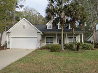560 Pointe Of Oaks Rd, Summerville, SC 29485