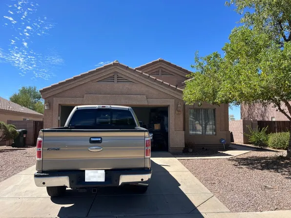 2079 N Saint Francis Pl, Casa Grande, AZ 85122