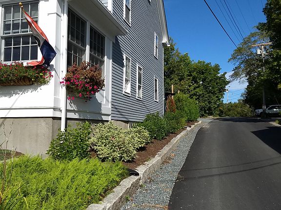 4th image of 40 Main Street