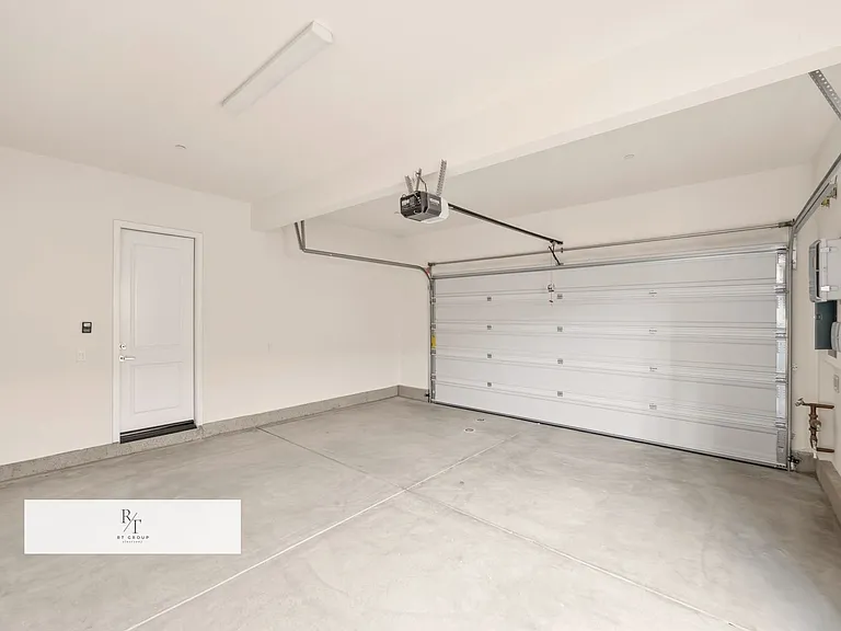 22115 Portofino Dr — Photo 33