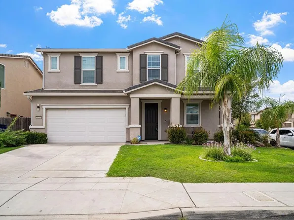 1129 S Carriage Ave, Fresno, CA 93727