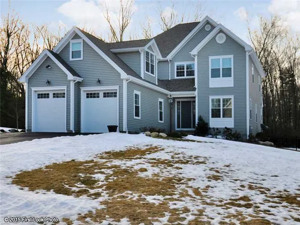 7 Sables Way, Lincoln, RI 02865