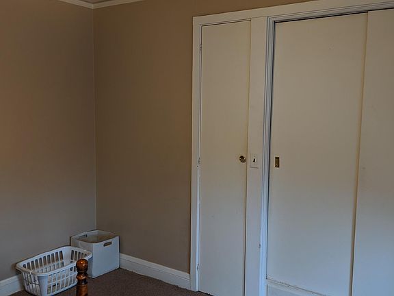 2nd image of 2128 E Superior St #2