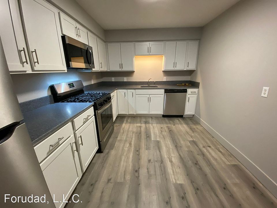 1st image of 132 N 40th St APT 11