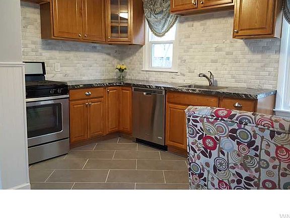 2nd image of 215 S Legion Dr