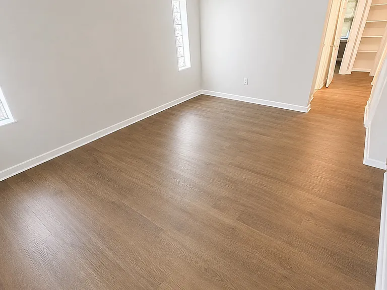 7330 Grandmont Ave — Photo 3