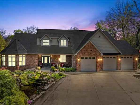 1217 Robbins Station Rd, North Huntingdon, PA 15642